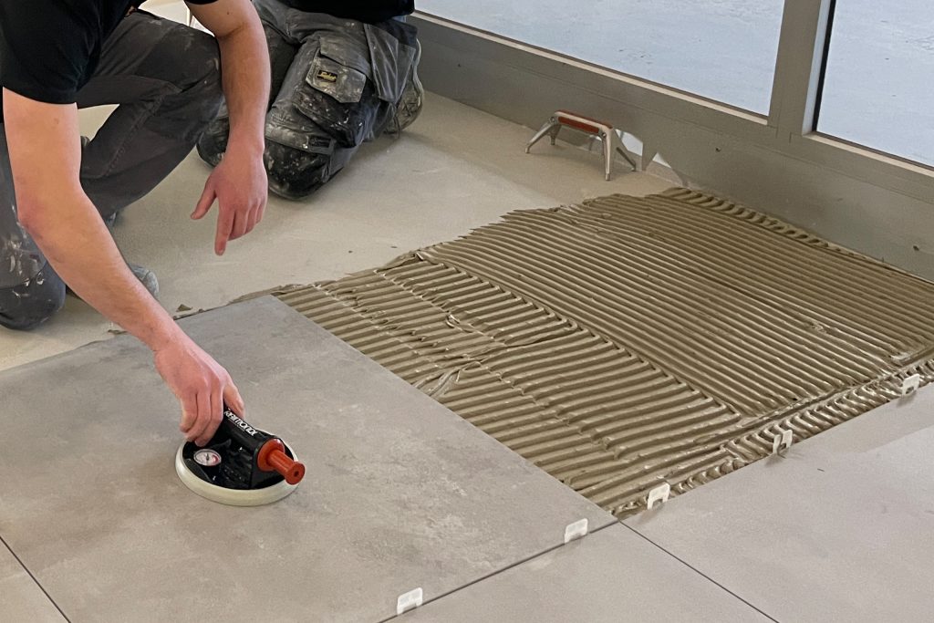 formation excellence carrelage aide carreleur